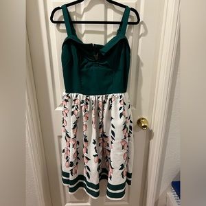 Large EUC Pinup Girl Clothing Linda in Pink Lemons